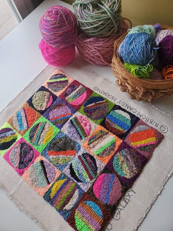 Crochet Rug With Ribbon Yarn 